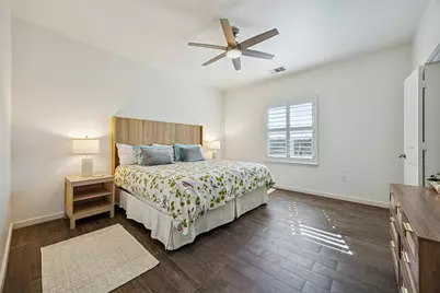 2550 Wedglea Drive, Dallas, TX 75211 - Photo 8