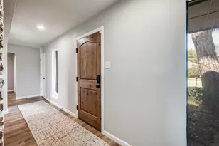 4302 Kingswick Dr, Arlington, TX 76016 - Photo 6