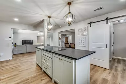 4302 Kingswick Drive, Arlington, TX 76016 - Photo 14