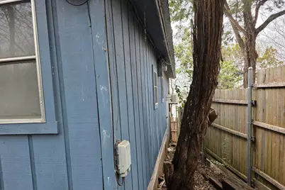 802 Rock Harbor Court, Granbury, TX 76048 - Photo 4