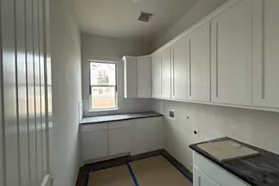 807 Valley Ridge Rd, Van Alstyne, TX 75495 - Photo 12