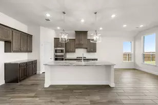 257 Pine Leaf Trl, Waxahachie, TX 75165 - Photo 4