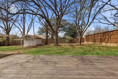 9403 Thornberry Lane, Dallas, TX 75220 - Photo 38