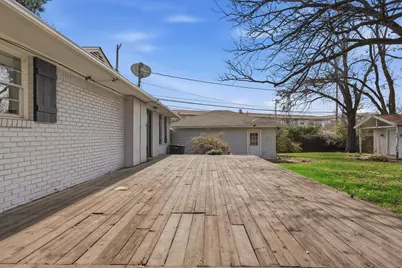 9403 Thornberry Lane, Dallas, TX 75220 - Photo 30