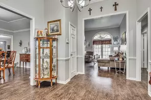 4009 Villa Grove Dr, Dallas, TX 75287 - Photo 4