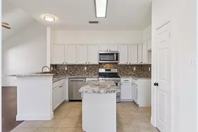 2505 Lakeshore Drive, Flower Mound, TX 75028 - Photo 4