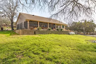 2700 Solar Ct, Granbury, TX 76049 - Photo 30