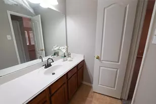 620 Azalea, Glenn Heights, TX 75154 - Photo 10