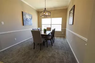 620 Azalea, Glenn Heights, TX 75154 - Photo 4