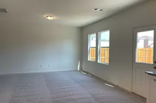 1911 Chapel Hl Rd, Princeton, TX 75407 - Photo 10