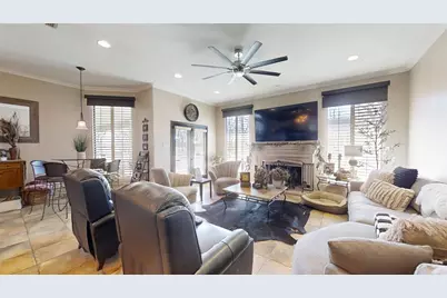 8810 S Hampton Drive, Granbury, TX 76049 - Photo 10