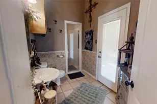 8810 S Hampton Dr, Granbury, TX 76049 - Photo 18