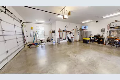 8810 S Hampton Drive, Granbury, TX 76049 - Photo 22