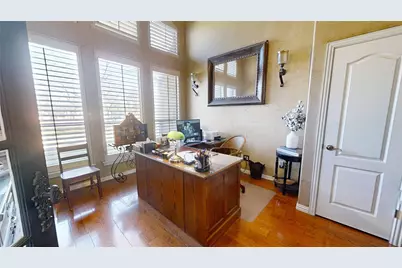 8810 S Hampton Drive, Granbury, TX 76049 - Photo 16