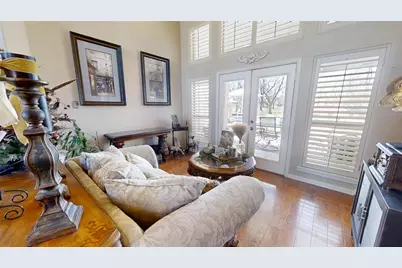 8810 S Hampton Drive, Granbury, TX 76049 - Photo 6