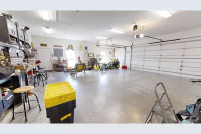 8810 S Hampton Drive, Granbury, TX 76049 - Photo 24