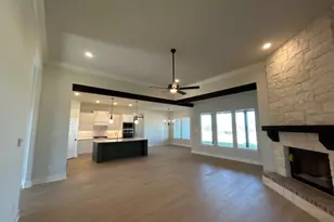 809 Valley Ridge Rd, Van Alstyne, TX 75495 - Photo 8