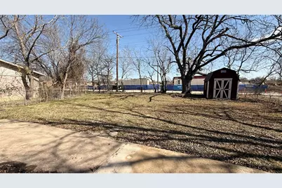 3508 Sunnydale Lane, Denton, TX 76209 - Photo 4