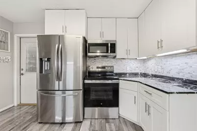 5318 Lake Lindenwood Drive, Waco, TX 76710 - Photo 10