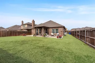 2805 Stoneleigh Dr, Mansfield, TX 76084 - Photo 32