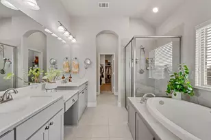 2805 Stoneleigh Dr, Mansfield, TX 76084 - Photo 20