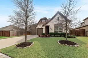 2805 Stoneleigh Dr, Mansfield, TX 76084 - Photo 2