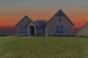 814 Valley Ridge Rd, Van Alstyne, TX 75495 - Photo 1