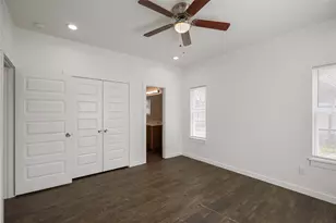 10117 Royce Dr, Dallas, TX 75217 - Photo 22