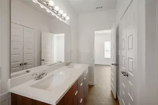 10117 Royce Dr, Dallas, TX 75217 - Photo 26