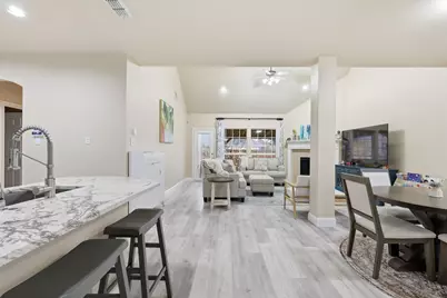 2122 Trickling Creek Drive, Garland, TX 75041 - Photo 22