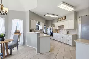 2307 William Cir, Ennis, TX 75119 - Photo 14