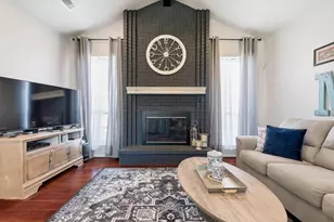 2307 William Cir, Ennis, TX 75119 - Photo 12