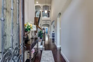 10800 Sexton Dr, McKinney, TX 75072 - Photo 2