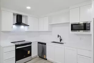 1705 Redbird Cir, Lewisville, TX 75067 - Photo 14