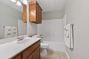 512 Oakridge Dr, Greenville, TX 75402 - Photo 14