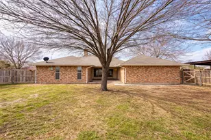 228 Prairie View Ln, Glenn Heights, TX 75154 - Photo 4