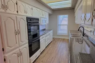 228 Prairie View Ln, Glenn Heights, TX 75154 - Photo 6