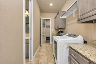 150 Hackney St, Waxahachie, TX 75165 - Photo 24