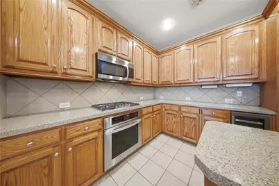 4100 Parkview Court, Bedford, TX 76021 - Photo 16