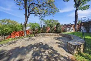 4100 Parkview Ct, Bedford, TX 76021 - Photo 36