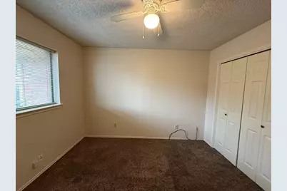 816 Summit Drive, DeSoto, TX 75115 - Photo 22