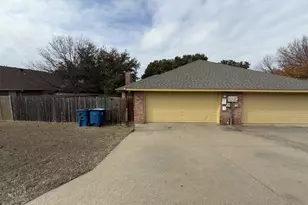 816 Summit Dr, DeSoto, TX 75115 - Photo 40