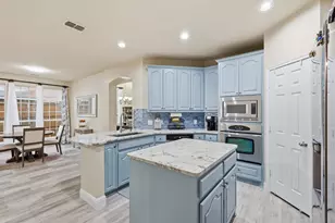 2122 Trickling Creek Dr, Garland, TX 75041 - Photo 12