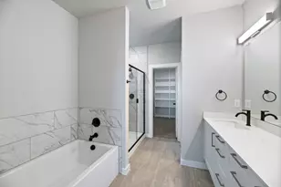 4009 Lecroy Ct, Midlothian, TX 76065 - Photo 12