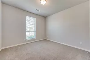 4720 Bonfire Way, Little Elm, TX 76227 - Photo 4