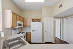 216 W Glen Meadow Dr, Glenn Heights, TX 75154 - Photo 10