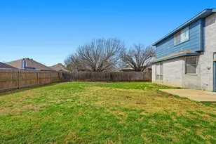 216 W Glen Meadow Dr, Glenn Heights, TX 75154 - Photo 28