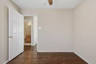 216 W Glen Meadow Dr, Glenn Heights, TX 75154 - Photo 18