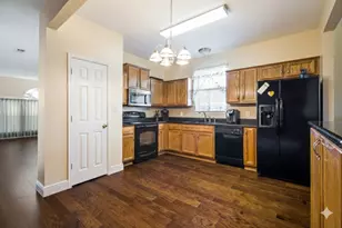 3104 Topanga Canyon Dr, Corinth, TX 76210 - Photo 10