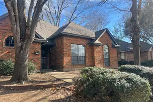 3642 Foxboro Ln, Carrollton, TX 75007 - Photo 1